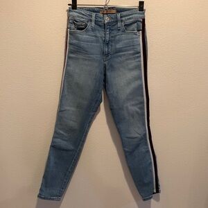 Joe’s High Rise Skinny Ankle. Style: “The Charlie”. Maroon&White Side Stripe/W25